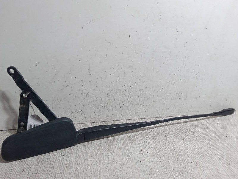 Recambio de brazo limpia delantero derecho para mercedes-benz clase m (w164) ml 350 cdi 4-matic (164.122) referencia OEM IAM 240