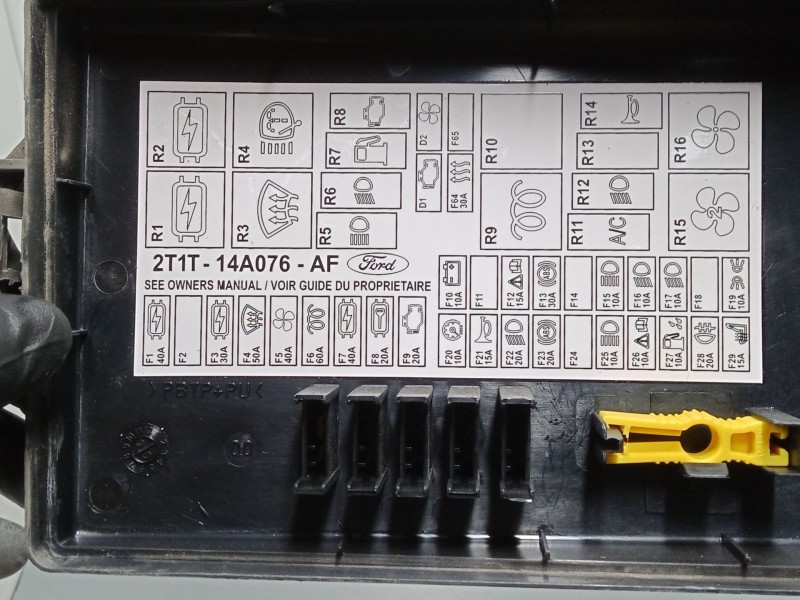 Recambio de caja reles / fusibles para ford tourneo connect 1.8 tdci referencia OEM IAM 2T1T14A076AF  