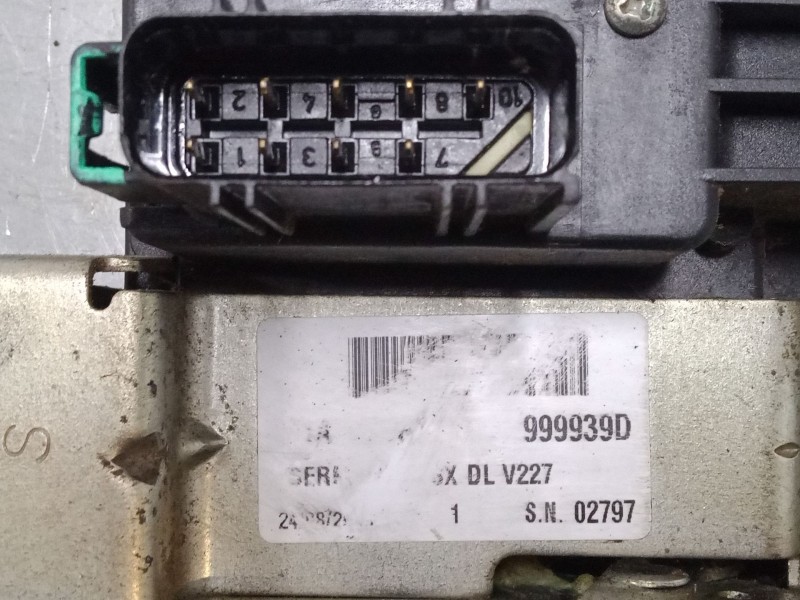 Recambio de cerradura puerta delantera izquierda para ford tourneo connect 1.8 tdci referencia OEM IAM   