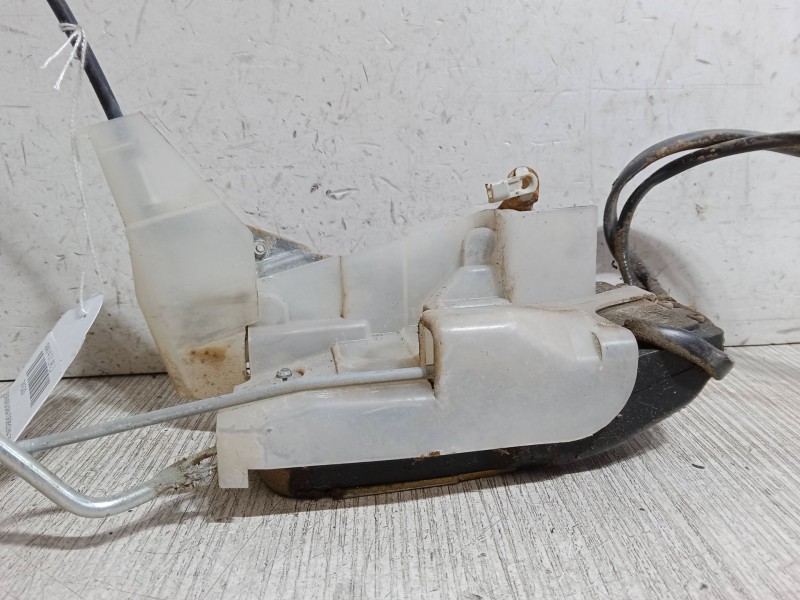 Recambio de cerradura derecha 3p para toyota rav 4 i (_a1_) 2.0 4wd (sxa10, sxa11) referencia OEM IAM   