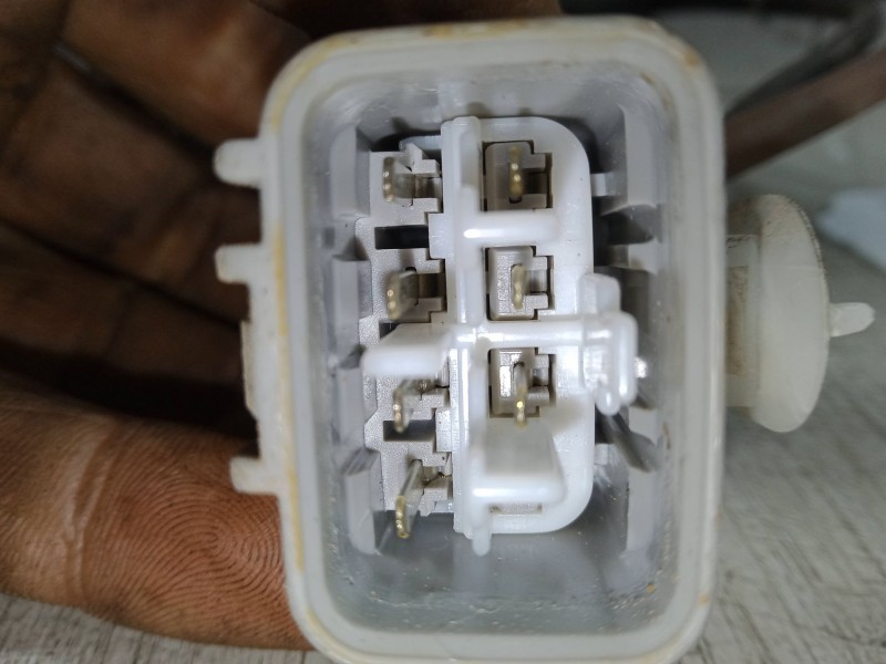 Recambio de cerradura izquierda 3p para toyota rav 4 i (_a1_) 2.0 4wd (sxa10, sxa11) referencia OEM IAM    Recambio de cerradura izquierda 3p para toyota rav 4 i (_a1_) 2.0 4wd (sxa10, sxa11) referencia OEM IAM