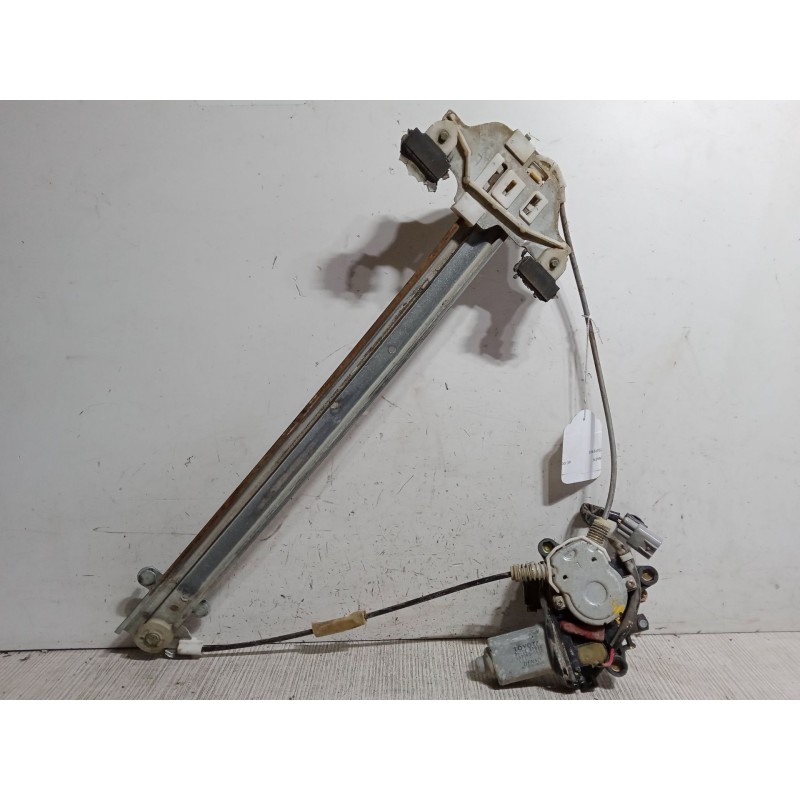 Recambio de elevalunas electrico izquierdo 3p para toyota rav 4 i (_a1_) 2.0 4wd (sxa10, sxa11) referencia OEM IAM 8572042030   Recambio de elevalunas electrico izquierdo 3p para toyota rav 4 i (_a1_) 2.0 4wd (sxa10, sxa11) referencia OEM IAM 8572042030