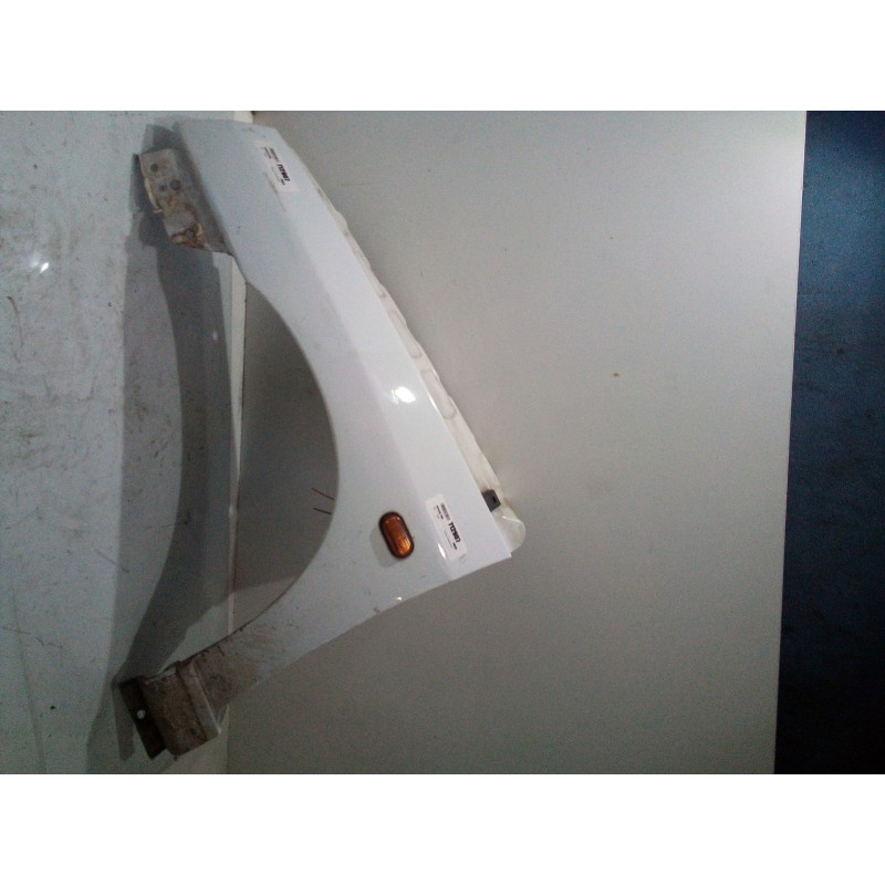 Recambio de aleta delantera izquierda para renault clio i (b/c57_, 5/357_) 1.2 (b/c/s57a, b/c57s, 5/357f, 5/357j, 5/357l, 5/357r