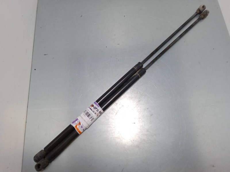 Recambio de amortiguadores malet/porton para mercedes-benz clase m (w163) ml 270 cdi (163.113) referencia OEM IAM    Recambio de amortiguadores malet/porton para mercedes-benz clase m (w163) ml 270 cdi (163.113) referencia OEM IAM