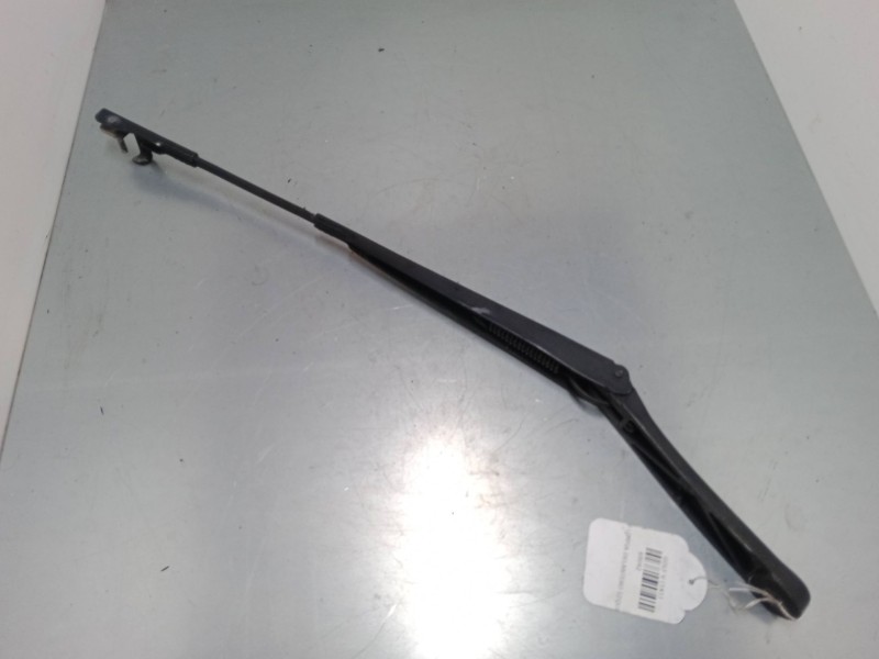 Recambio de brazo limpia delantero izquierdo para volkswagen golf v (1k1) 1.6 referencia OEM IAM 1K195540903C  