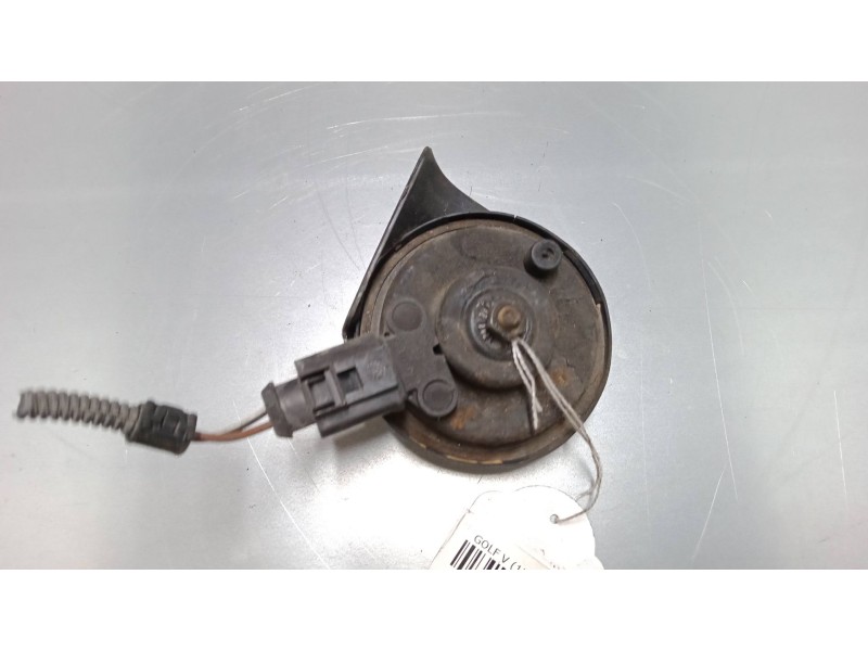Recambio de claxon para volkswagen golf v (1k1) 1.6 referencia OEM IAM 5C0951221B  