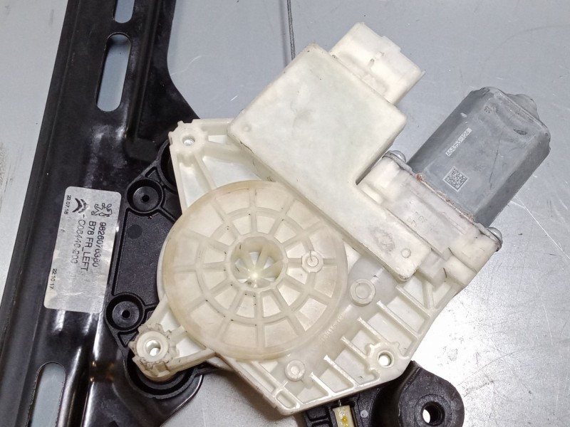 Recambio de elevalunas delantero izquierdo para citroën c4 spacetourer (3d_) 1.5 bluehdi 130 referencia OEM IAM 9825709780982607