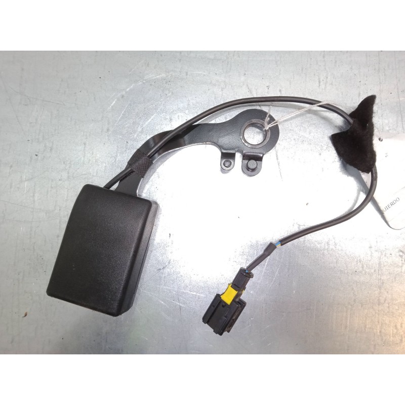 Recambio de enganche cinturon trasero izquierdo para citroën c4 spacetourer (3d_) 1.5 bluehdi 130 referencia OEM IAM   