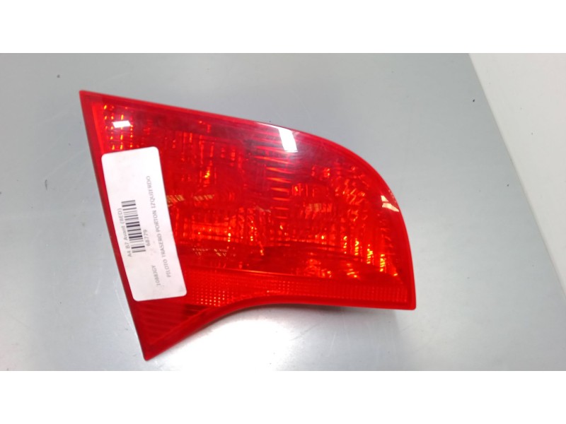 Recambio de piloto trasero porton izquierdo para audi a4 b7 avant (8ed) 2.0 tdi referencia OEM IAM 8E9945093  