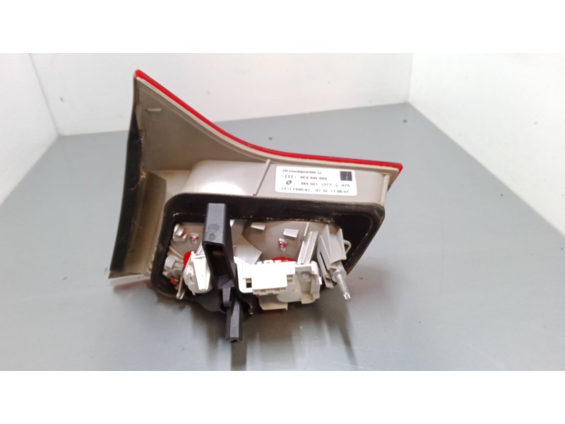 Recambio de piloto trasero porton izquierdo para audi a4 b7 avant (8ed) 2.0 tdi referencia OEM IAM 8E9945093  