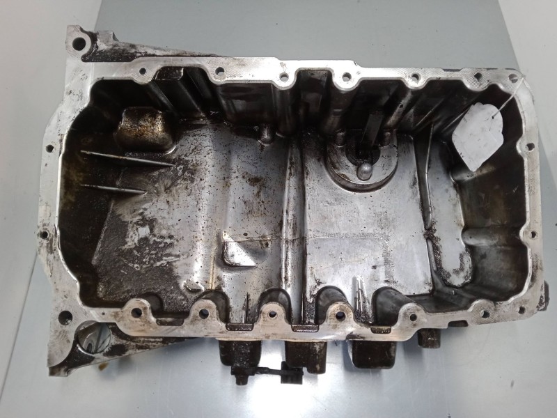 Recambio de carter para audi a4 b7 avant (8ed) 2.0 tdi referencia OEM IAM 03G103603J  