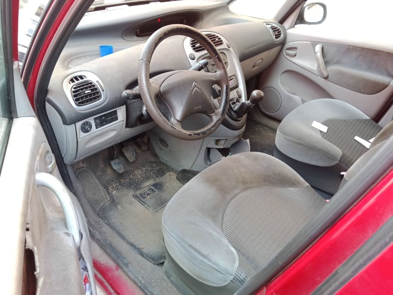citroën xsara picasso (n68) del año 2007