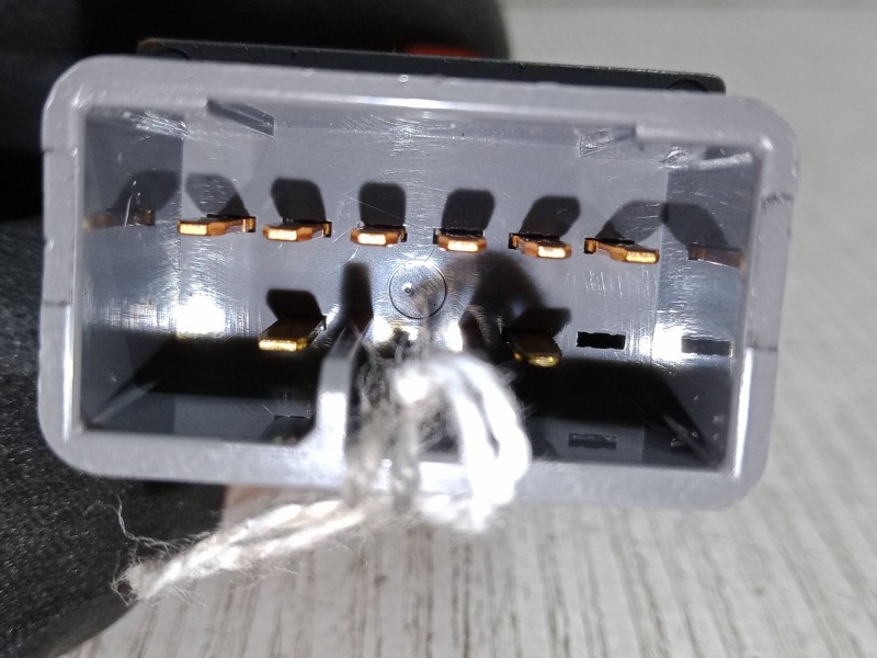 Recambio de warning para chevrolet aveo / kalos sedán (t250, t255) 1.4 referencia OEM IAM 864W0140  