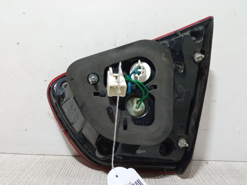 Recambio de piloto trasero porton izquierdo para kia rio iii (ub) 1.1 crdi referencia OEM IAM   