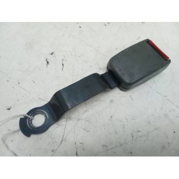 ANCLAJE CINTURON DELANTERO DERECHO 