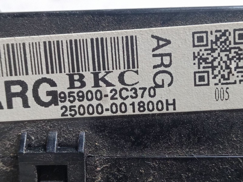 Recambio de pantalla interior reloj para hyundai coupe ii (gk) 1.6 16v referencia OEM IAM 959002C370  