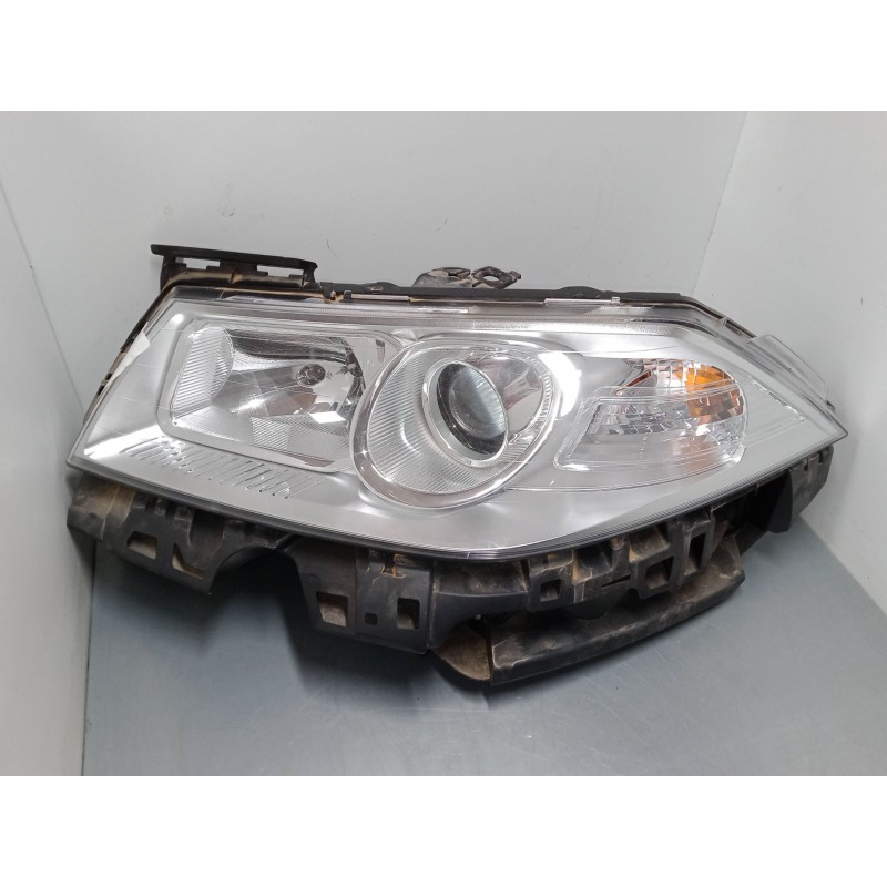 Recambio de faro izquierdo para renault megane ii station wagon (km0/1_) 1.6 16v referencia OEM IAM   