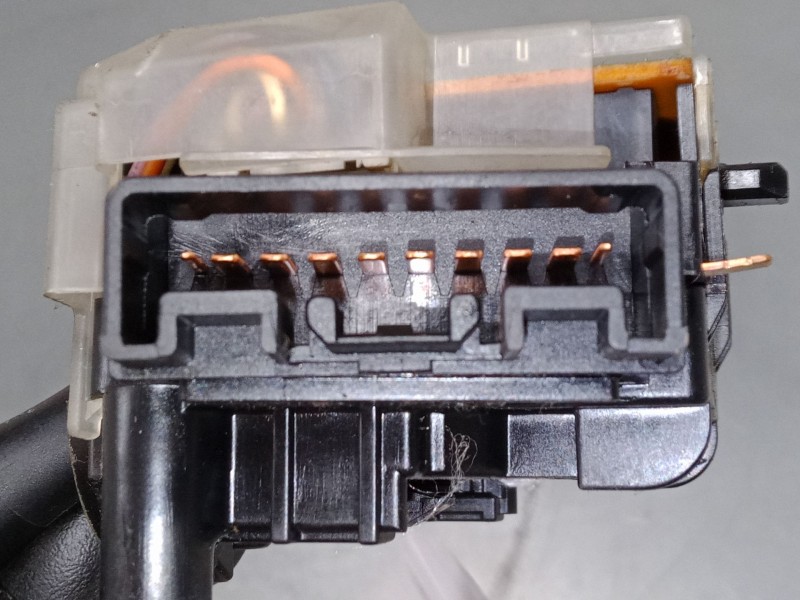 Recambio de mando limpiaparabrisas para toyota corolla (_e12_) 1.6 vvt-i (zze121_) referencia OEM IAM    Recambio de mando limpiaparabrisas para toyota corolla (_e12_) 1.6 vvt-i (zze121_) referencia OEM IAM