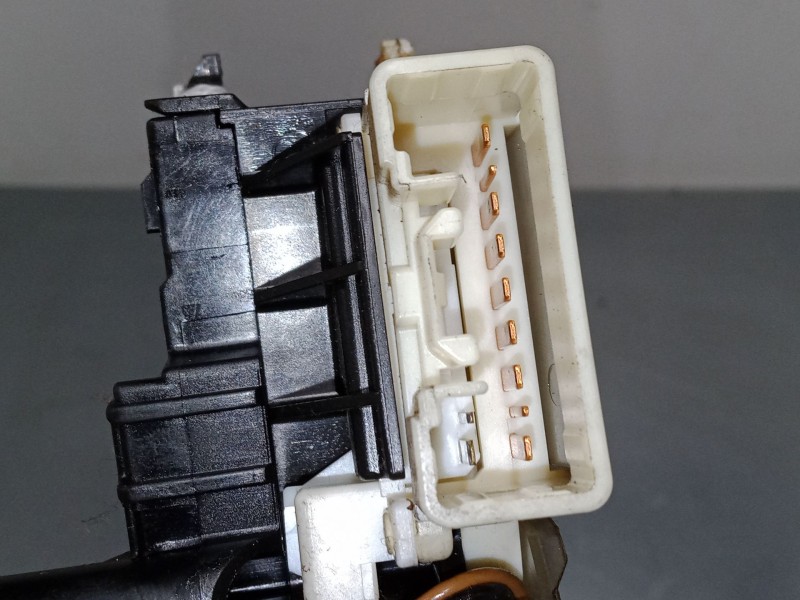 Recambio de mando de intermitencia para toyota corolla (_e12_) 1.6 vvt-i (zze121_) referencia OEM IAM    Recambio de mando de intermitencia para toyota corolla (_e12_) 1.6 vvt-i (zze121_) referencia OEM IAM