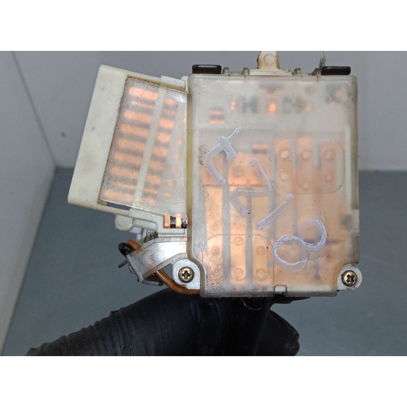 Recambio de mando de intermitencia para toyota corolla (_e12_) 1.6 vvt-i (zze121_) referencia OEM IAM    Recambio de mando de intermitencia para toyota corolla (_e12_) 1.6 vvt-i (zze121_) referencia OEM IAM