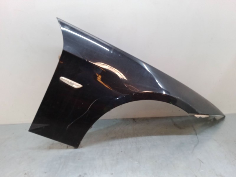 Recambio de aleta delantera derecha para bmw 3 (e90) 320 d referencia OEM IAM    Recambio de aleta delantera derecha para bmw 3 (e90) 320 d referencia OEM IAM