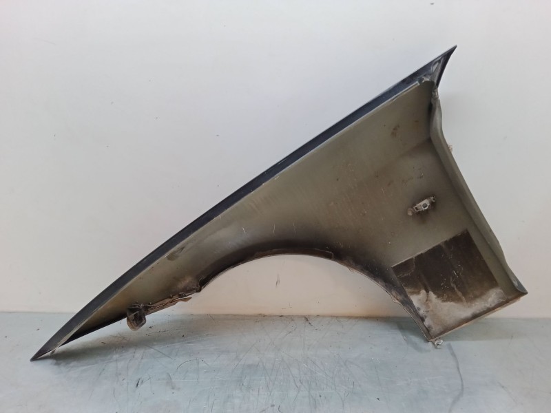 Recambio de aleta delantera derecha para bmw 3 (e90) 320 d referencia OEM IAM    Recambio de aleta delantera derecha para bmw 3 (e90) 320 d referencia OEM IAM