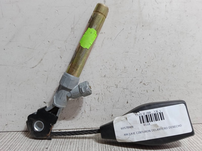 Recambio de anclaje cinturon delantero derecho para renault clio ii (bb_, cb_) 1.2 16v (bb05, bb0w, bb11, bb27, bb2t, bb2u, bb2v