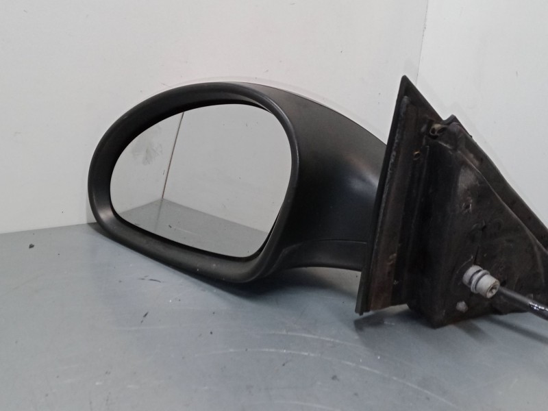 Recambio de retrovisor izquierdo para seat ibiza iii (6l1) 1.9 tdi referencia OEM IAM   