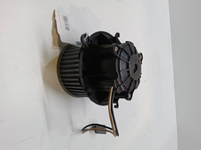 Recambio de motor calefaccion para opel astra j (p10) 1.7 cdti (68) referencia OEM IAM 25020140  