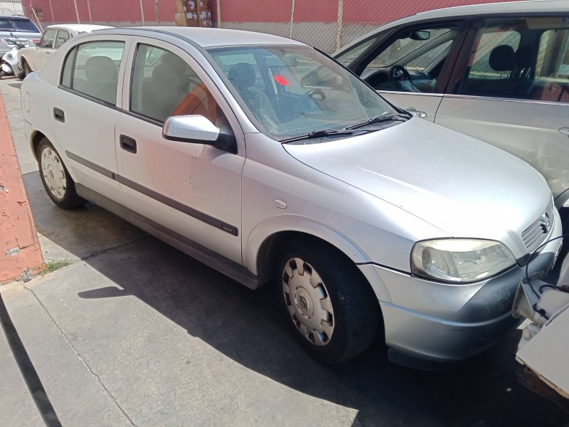 opel astra g hatchback (t98) del año 2002