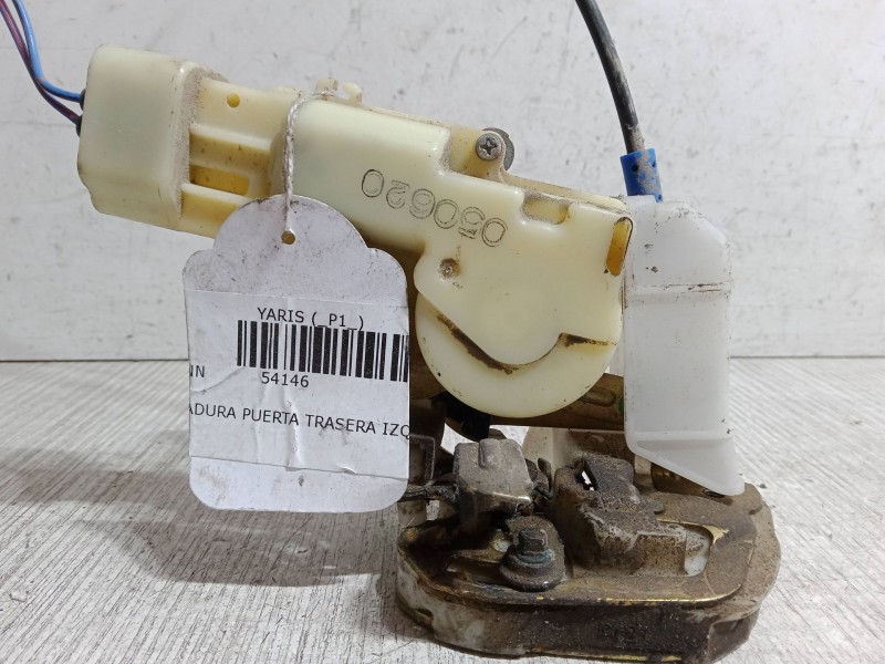 Recambio de cerradura puerta trasera izquierda para toyota yaris (_p1_) 1.3 (scp12_, scp13_) referencia OEM IAM   