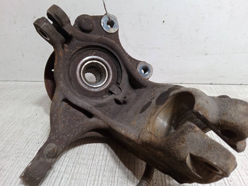 Recambio de mangueta delantera derecha para citroën c3 i (fc_, fn_) 1.4 i referencia OEM IAM   