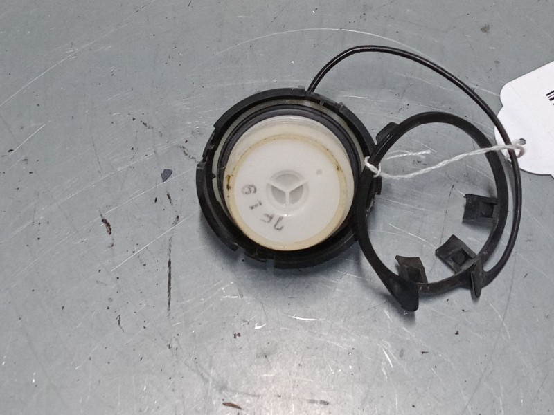 Recambio de tapon combustible para mazda 3 (bk) 1.6 (bk14) referencia OEM IAM   