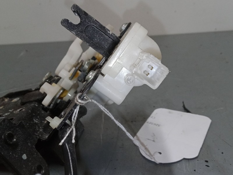 Recambio de cerradura maletero / porton para mazda 3 (bk) 1.6 (bk14) referencia OEM IAM   