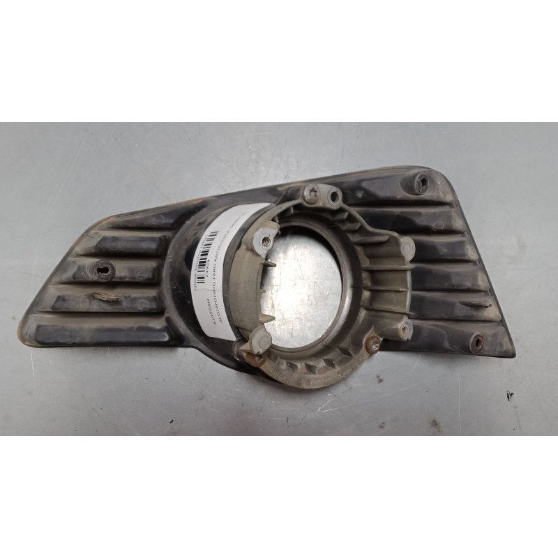 Recambio de alojamiento faro antiniebla derecho para opel tigra twintop (x04) 1.4 (r97) referencia OEM IAM   