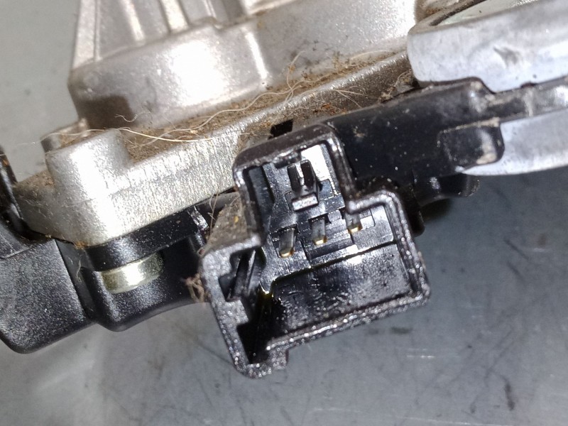 Recambio de motor limpia trasero para mazda 3 (bk) 1.6 (bk14) referencia OEM IAM BP4K67450  