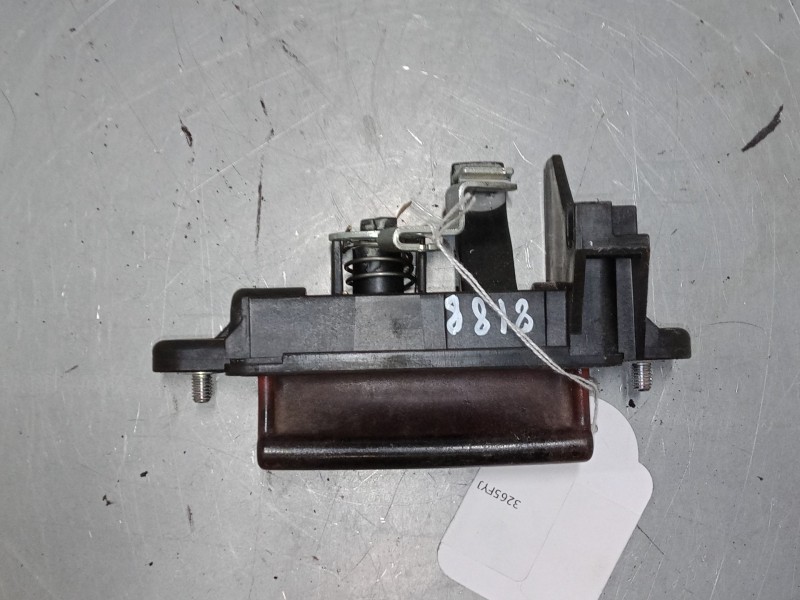 Recambio de maneta exterior porton para mazda 3 (bk) 1.6 (bk14) referencia OEM IAM   