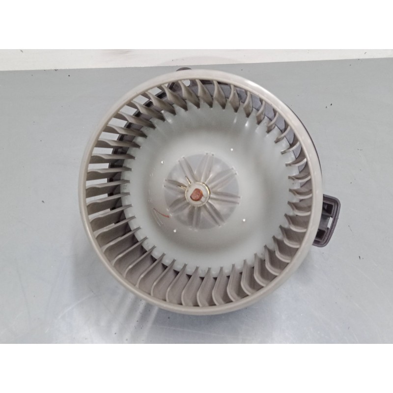 Recambio de motor calefaccion para toyota corolla (_e12_) 1.6 vvt-i (zze121_) referencia OEM IAM 0130101601 8-0527MF016070-0610 