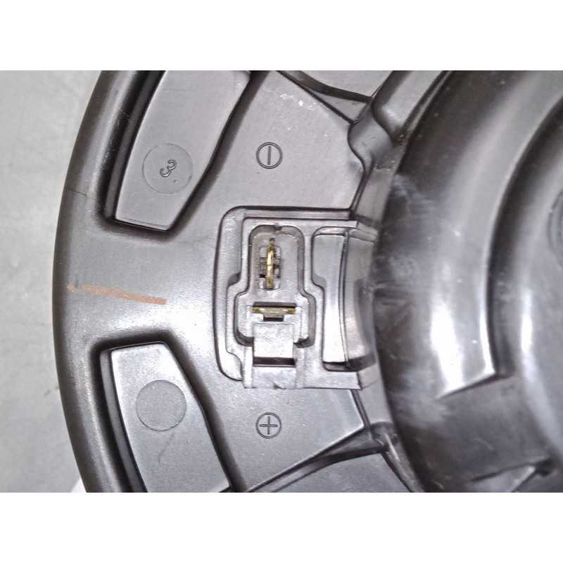 Recambio de motor calefaccion para toyota corolla (_e12_) 1.6 vvt-i (zze121_) referencia OEM IAM 0130101601 8-0527MF016070-0610 