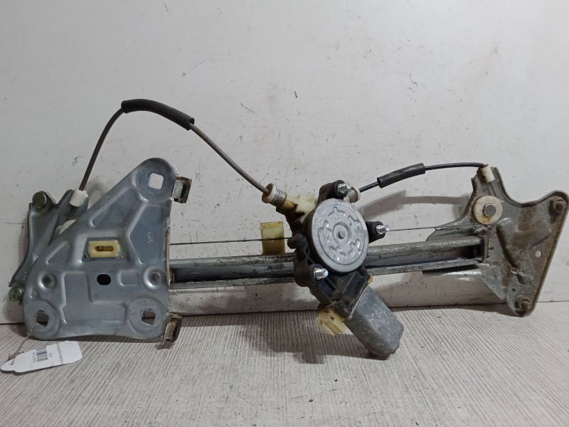 Recambio de elevalunas delantero derecho para hyundai coupe ii (gk) 1.6 16v referencia OEM IAM   