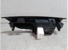 Recambio de mando elevalunas delantero derecho para hyundai coupe ii (gk) 1.6 16v referencia OEM IAM 935752C100   2