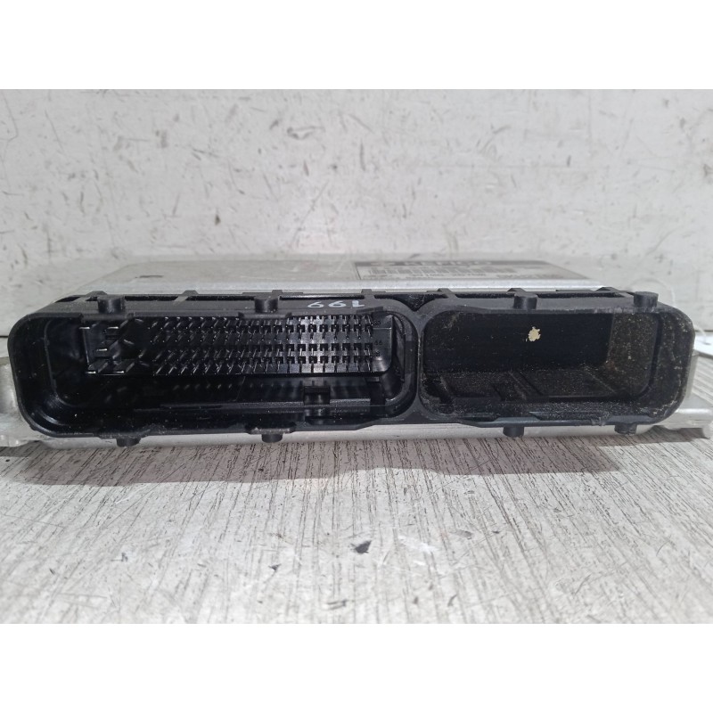 Recambio de centralita motor uce para hyundai coupe ii (gk) 1.6 16v referencia OEM IAM 39106-26760  9030930199F