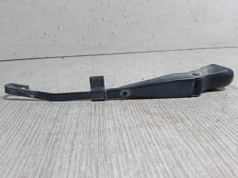 Recambio de brazo limpia trasero para chevrolet aveo / kalos hatchback (t250, t255) 1.4 16v referencia OEM IAM   