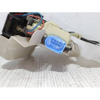 CERRADURA PUERTA DELANTERA IZQUIERDA 
