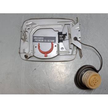 TAPA EXTERIOR COMBUSTIBLE 
