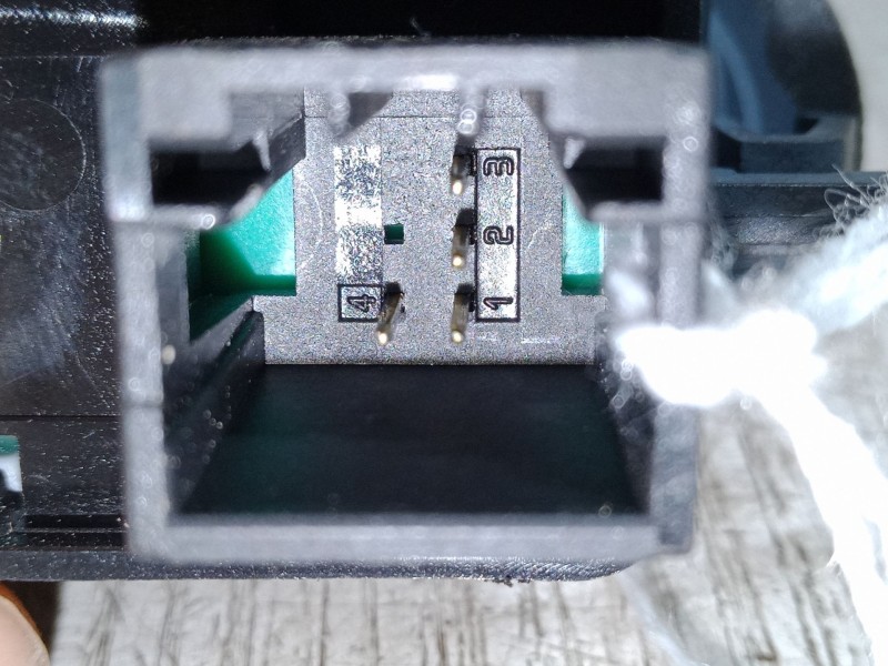 Recambio de mando elevalunas delantero izquierdo para citroën c2 (jm_) 1.4 hdi referencia OEM IAM 96401469  