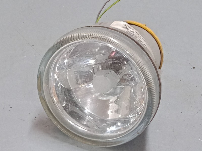 Recambio de faro antiniebla derecho para citroën c3 i (fc_, fn_) 1.6 16v referencia OEM IAM 9648947780  