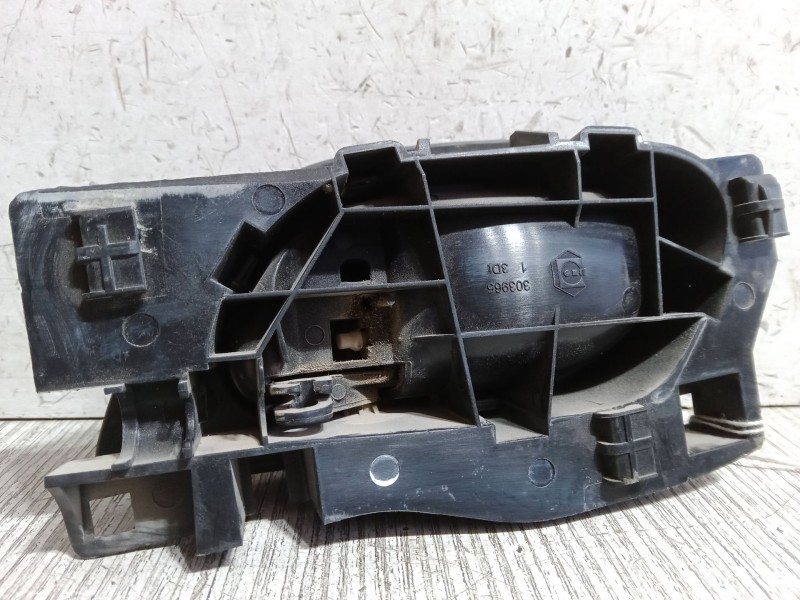 Recambio de maneta interior puerta delantera derecha para citroën jumpy ii furgoneta 1.6 hdi 90 16v referencia OEM IAM 303965   Recambio de maneta interior puerta delantera derecha para citroën jumpy ii furgoneta 1.6 hdi 90 16v referencia OEM IAM 303965