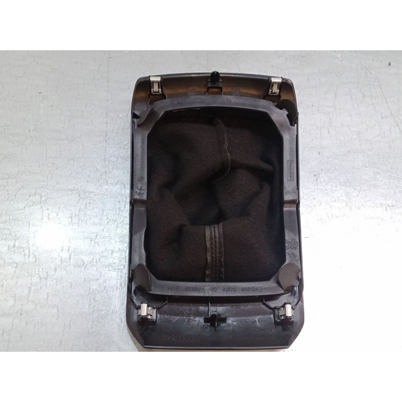 Recambio de guarnecidos palanca cambio para citroën c4 spacetourer (3d_) 1.5 bluehdi 130 referencia OEM IAM 16096049ZD  