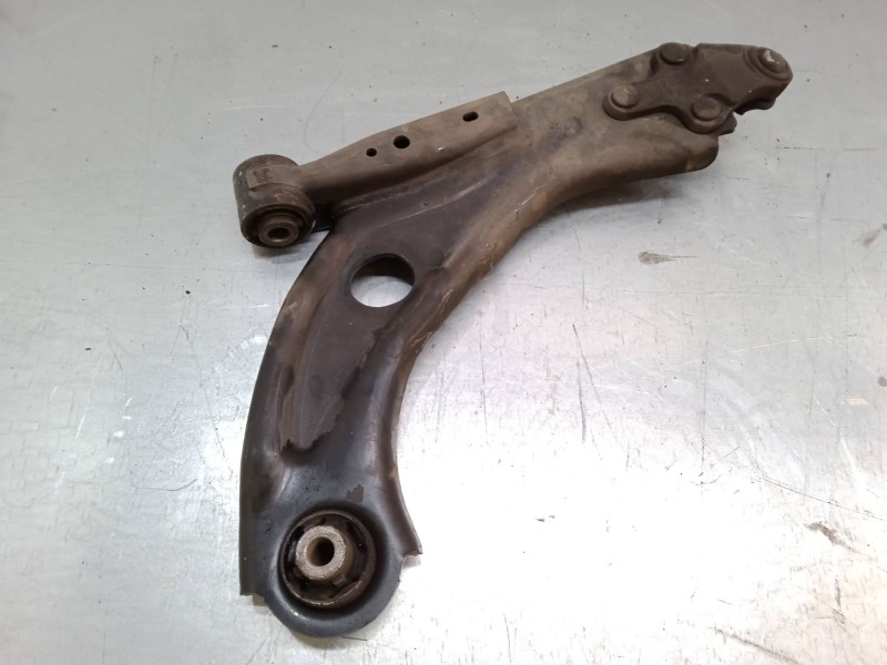Recambio de brazo suspension inferior delantero izquierdo para citroën c4 spacetourer (3d_) 1.5 bluehdi 130 referencia OEM IAM 9